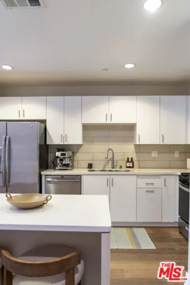 13337 Beach Avenue #106 photo 40