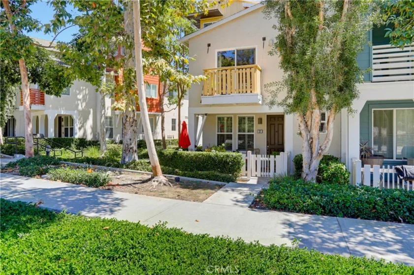 17 Quartz Lane photo 1