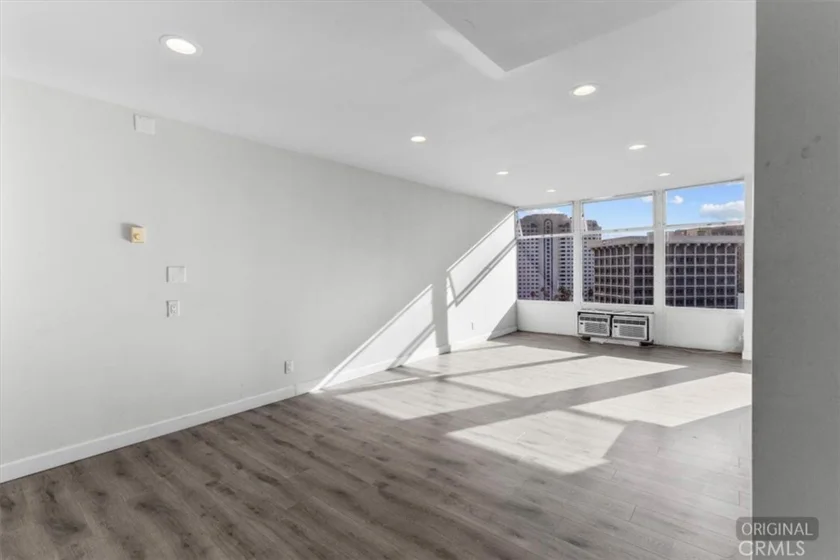 100 Atlantic #1115 photo 21