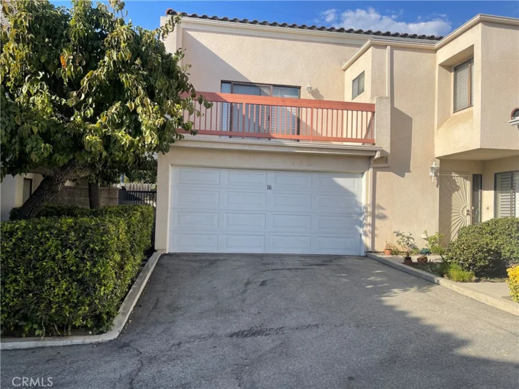 10022 Reseda Boulevard #16 photo 1