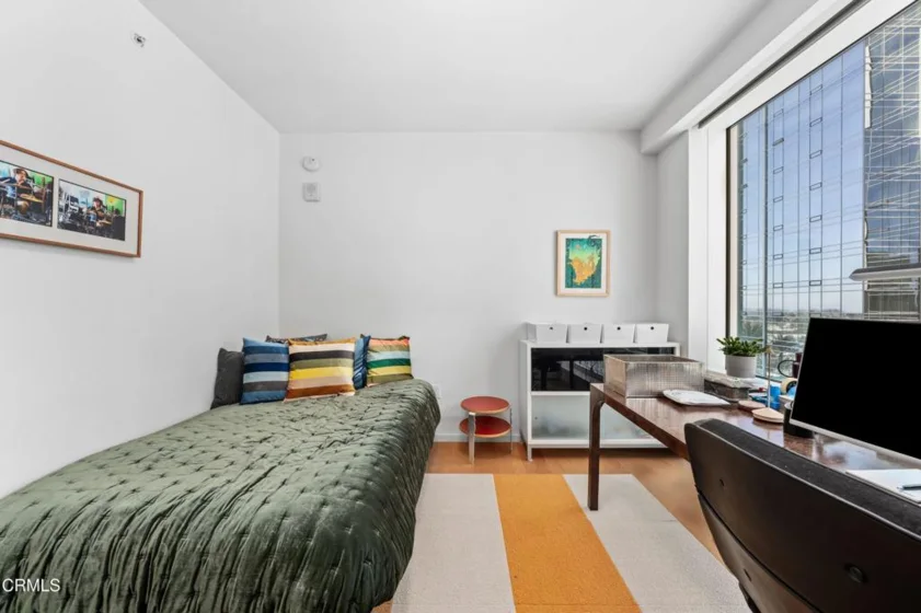 877 Francisco Street #1506 photo 15