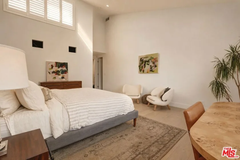 930 California Avenue #301 photo 25