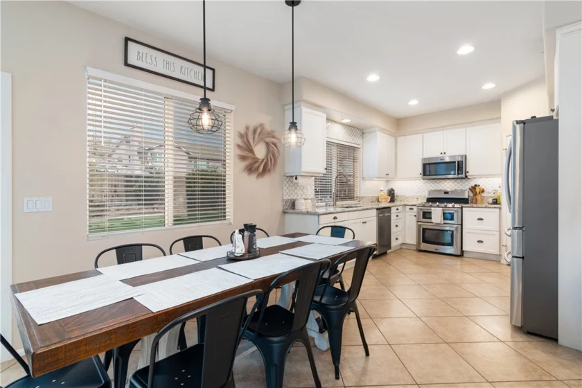 33611 Delphinium Lane photo 11