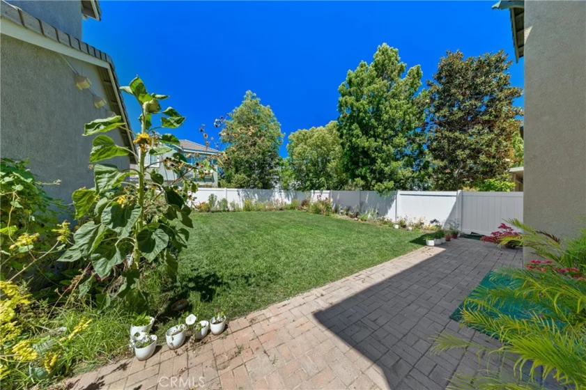28432 Plymouth Way photo 22