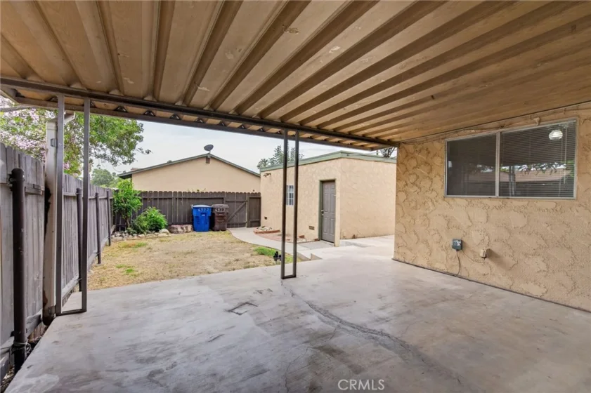 6377 La Mirada Way photo 29
