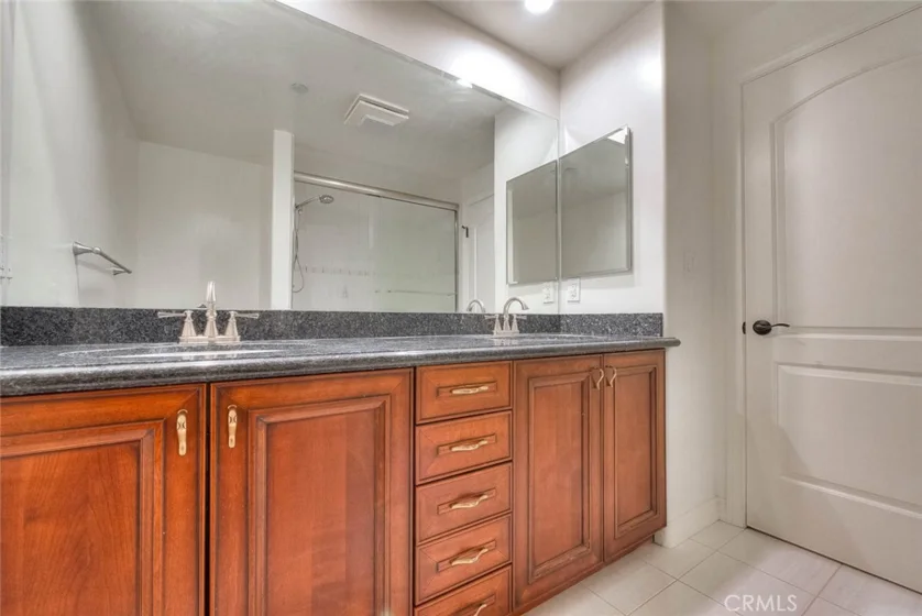 572 E San Jose Avenue #104 photo 35