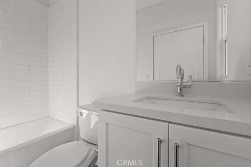 7255 Aura Circle photo 13
