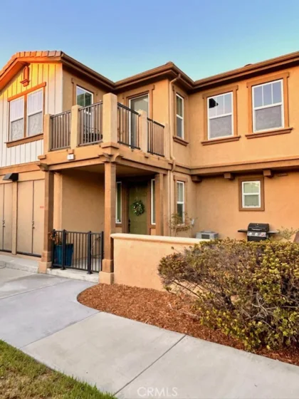 26049 Iris Avenue #E photo 1