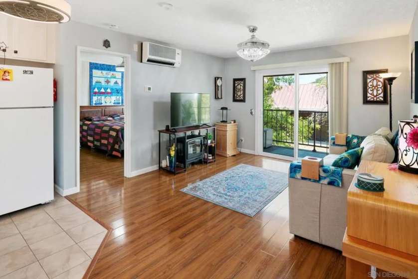 6350 Genesee Avenue #312 photo 4