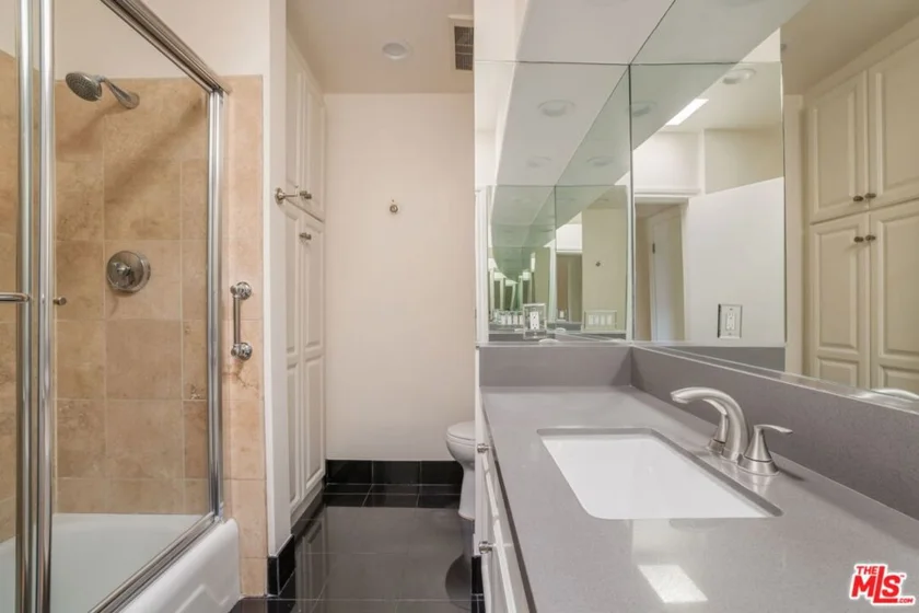 1203 N Sweetzer Avenue #305 photo 14