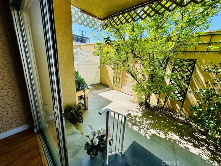 6225 Coldwater Canyon Avenue #117 photo 28