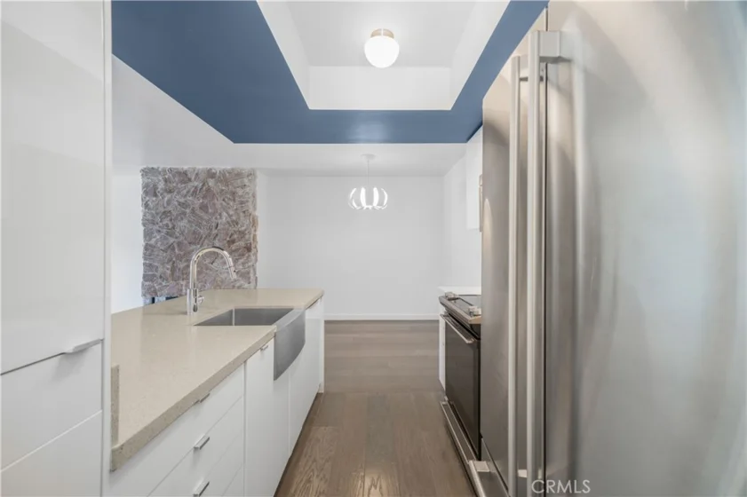 521 Montana Avenue #211 photo 10