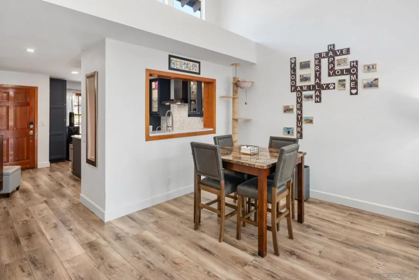 8647 Circle R Valley photo 18