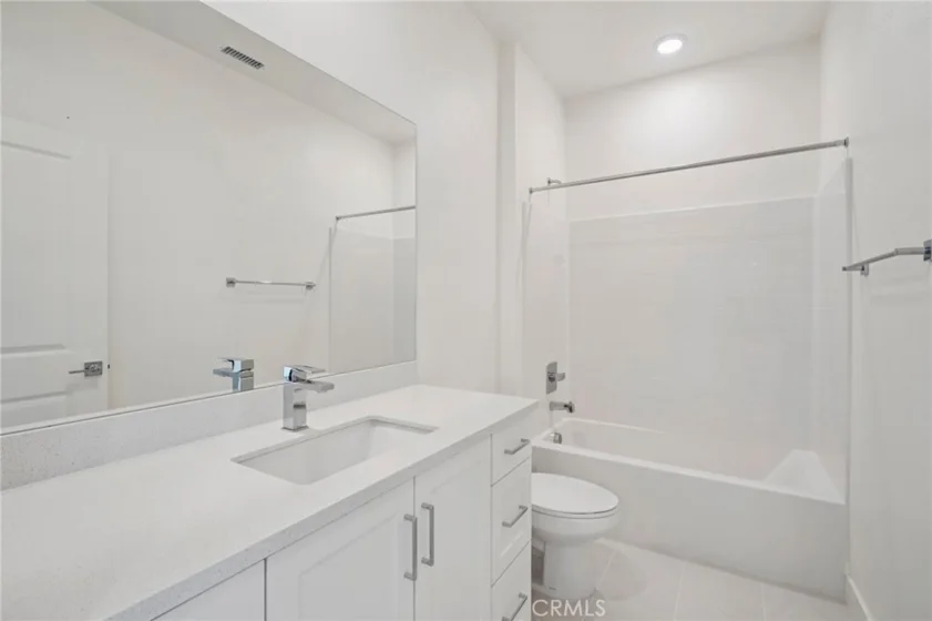 1675 Coral Sea Lane photo 21