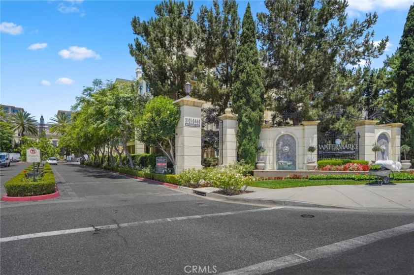2147 Watermarke Place photo 49