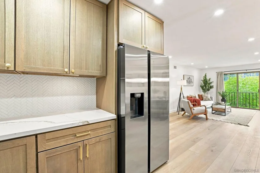 140 Walnut #4B photo 17