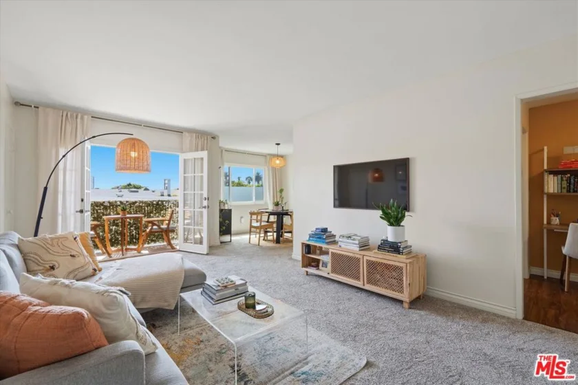 428 Hill Street #16 photo 6