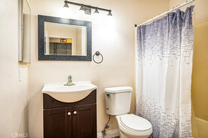 25899 Baylor Way photo 12
