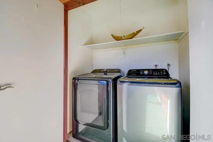 526 Calle Montecito #140 photo 13