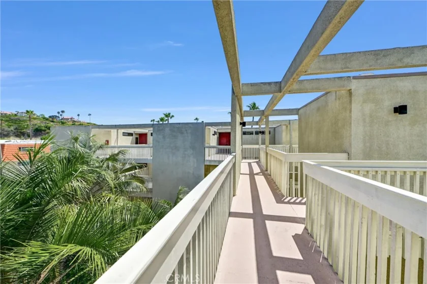 4513 Cove Drive #17 photo 6