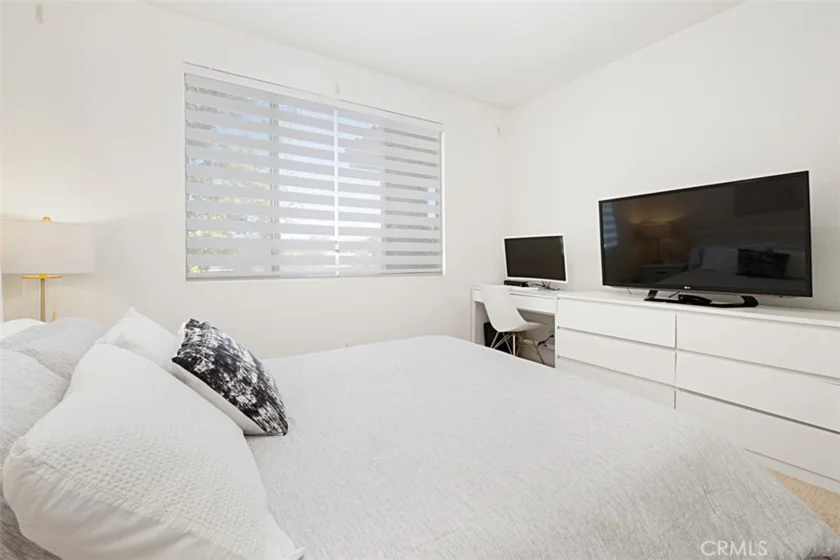 22681 Oakgrove #635 photo 18
