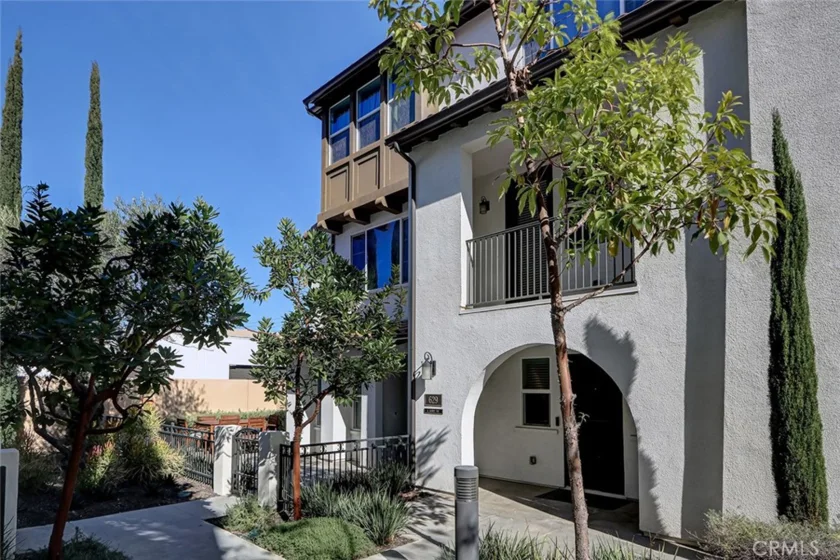 629 S Kinney photo 1