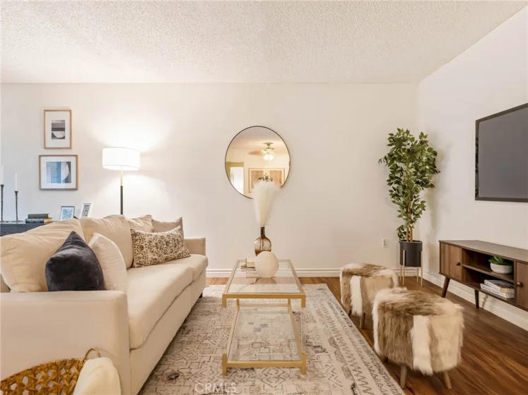 18530 Hatteras Street #117 photo 1