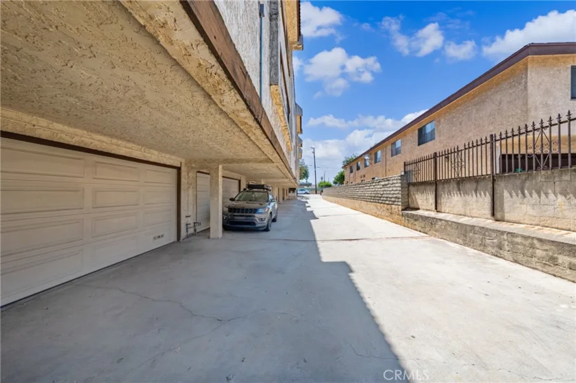 1420 S 5th Street #E photo 17
