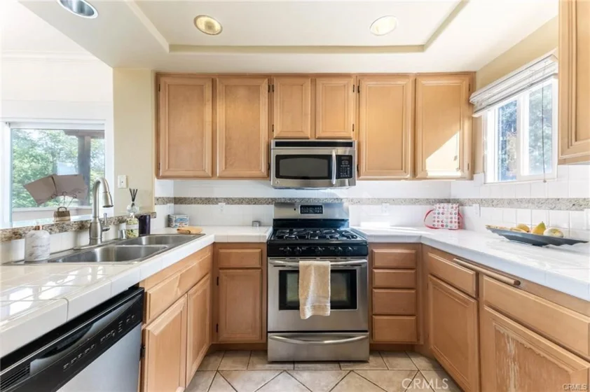 5220 Premiere Hills Circle #228 photo 18