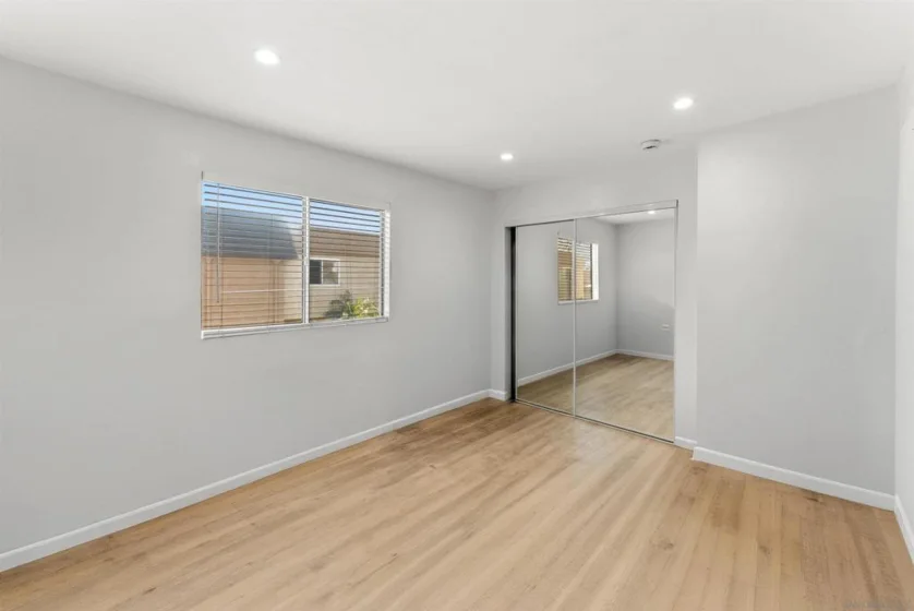 317 S Mollison #3 photo 23