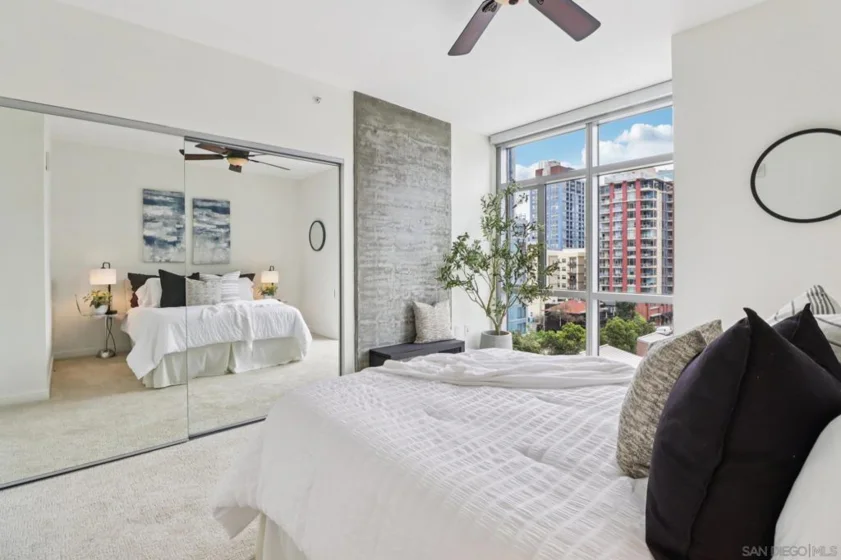 800 The Mark Lane #607 photo 39