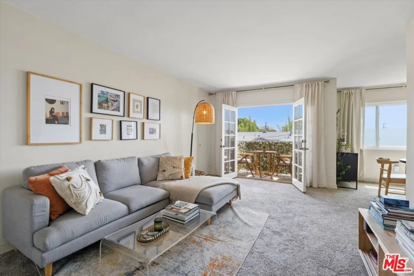 428 Hill Street #16 photo 2