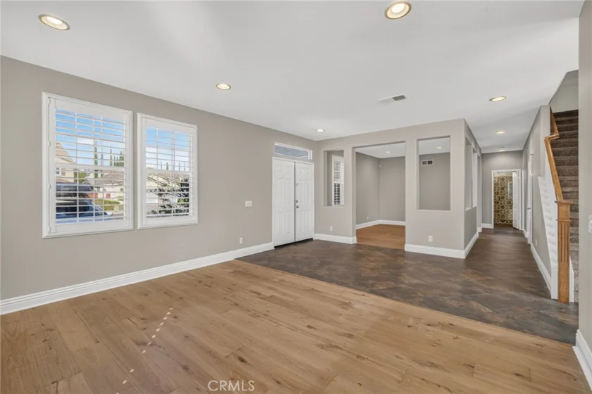 45084 Vine Cliff photo 5
