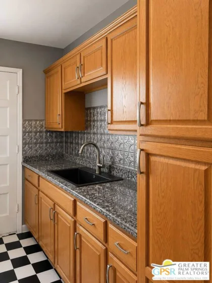 5634 Clemson Street photo 8