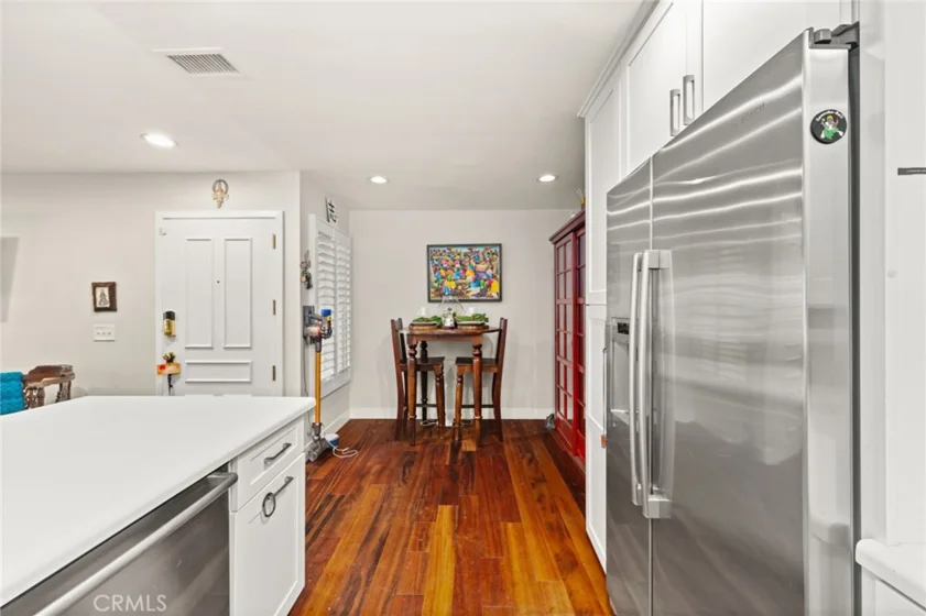 3860 Amberly Drive #F photo 12