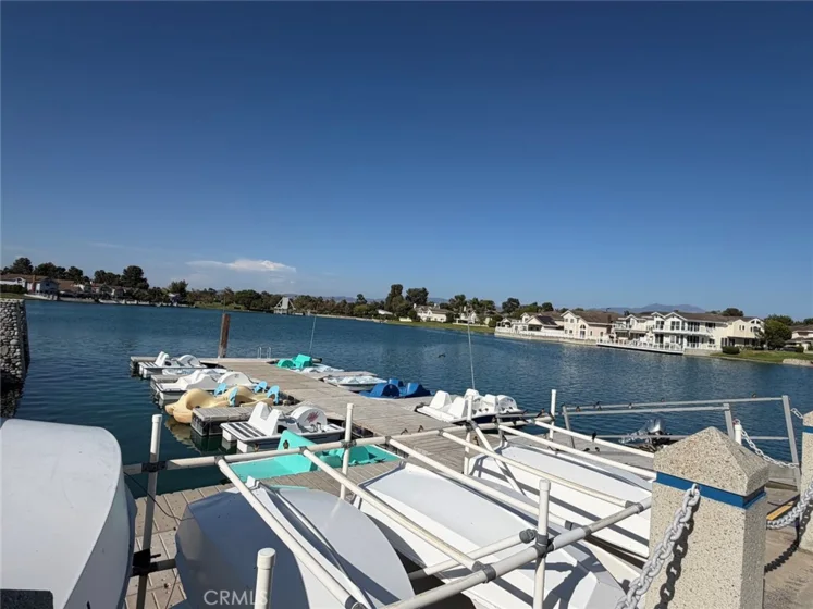 32 Spinnaker photo 29