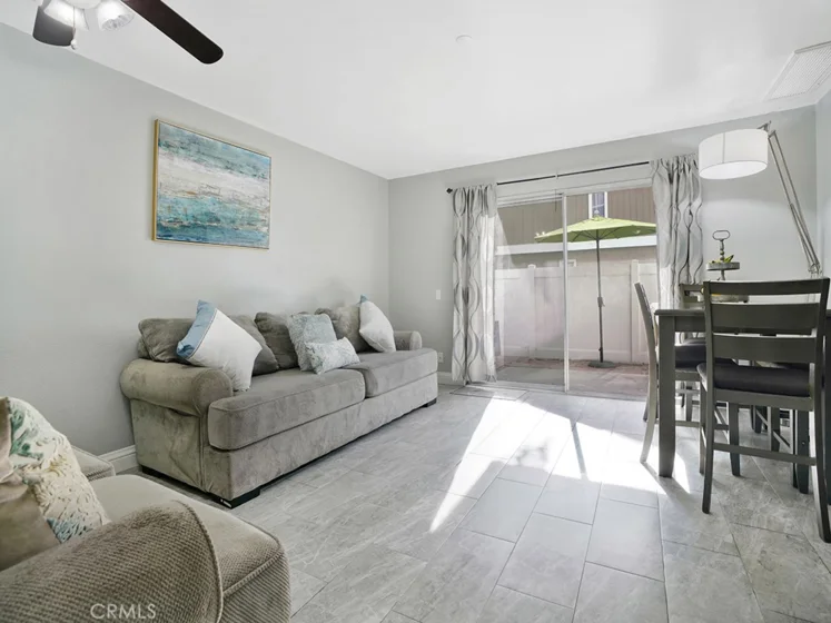 112 Allenwood Lane photo 1