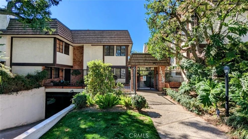 1429 Valley View Road #6 photo 1