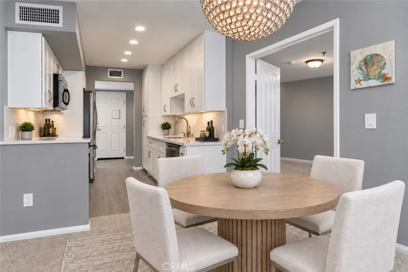 4501 Cedros Avenue #239 photo 8