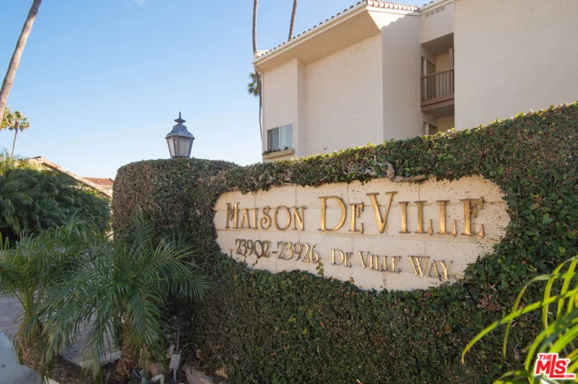 23908 De Ville Way #B photo 54