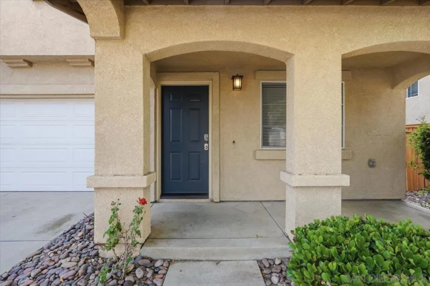 37200 Moonbeam photo 5