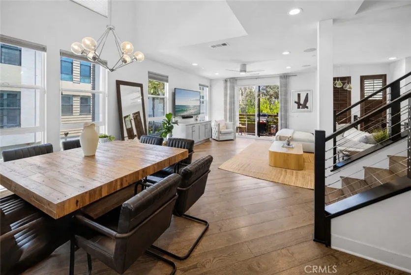 1687 Grand View photo 10