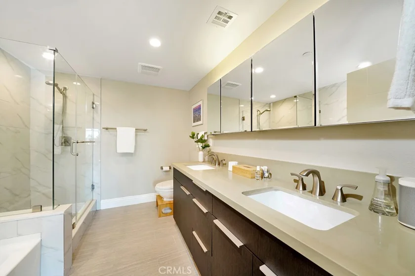 2939 Leeward Avenue #516 photo 7