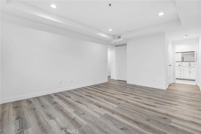 335 S Sierra Madre #203B photo 11