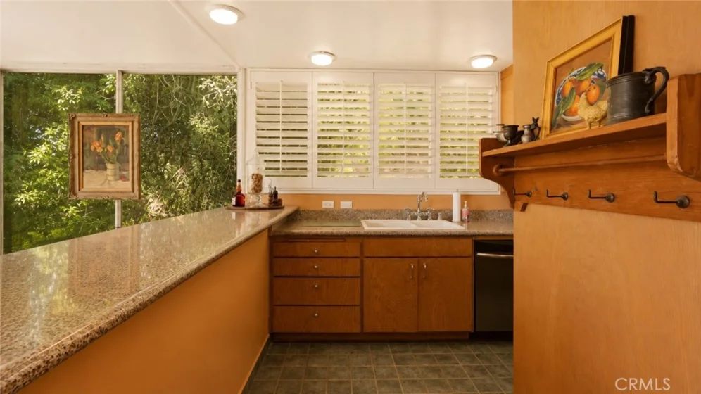 395 Cliff Drive #106 photo 26