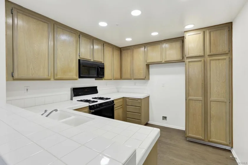13450 Savanna photo 5