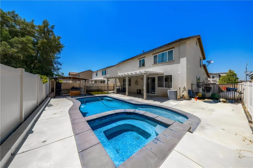 31109 Rose Arbor Court photo 4