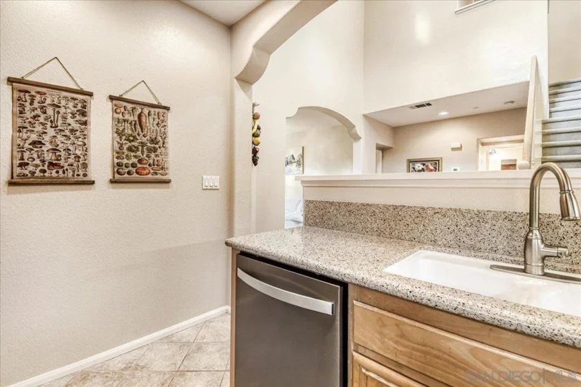 1162 Westin Way photo 10