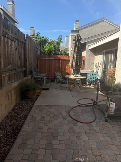 863 Encino photo 27