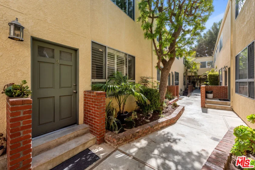 933 17th Street #9 photo 21